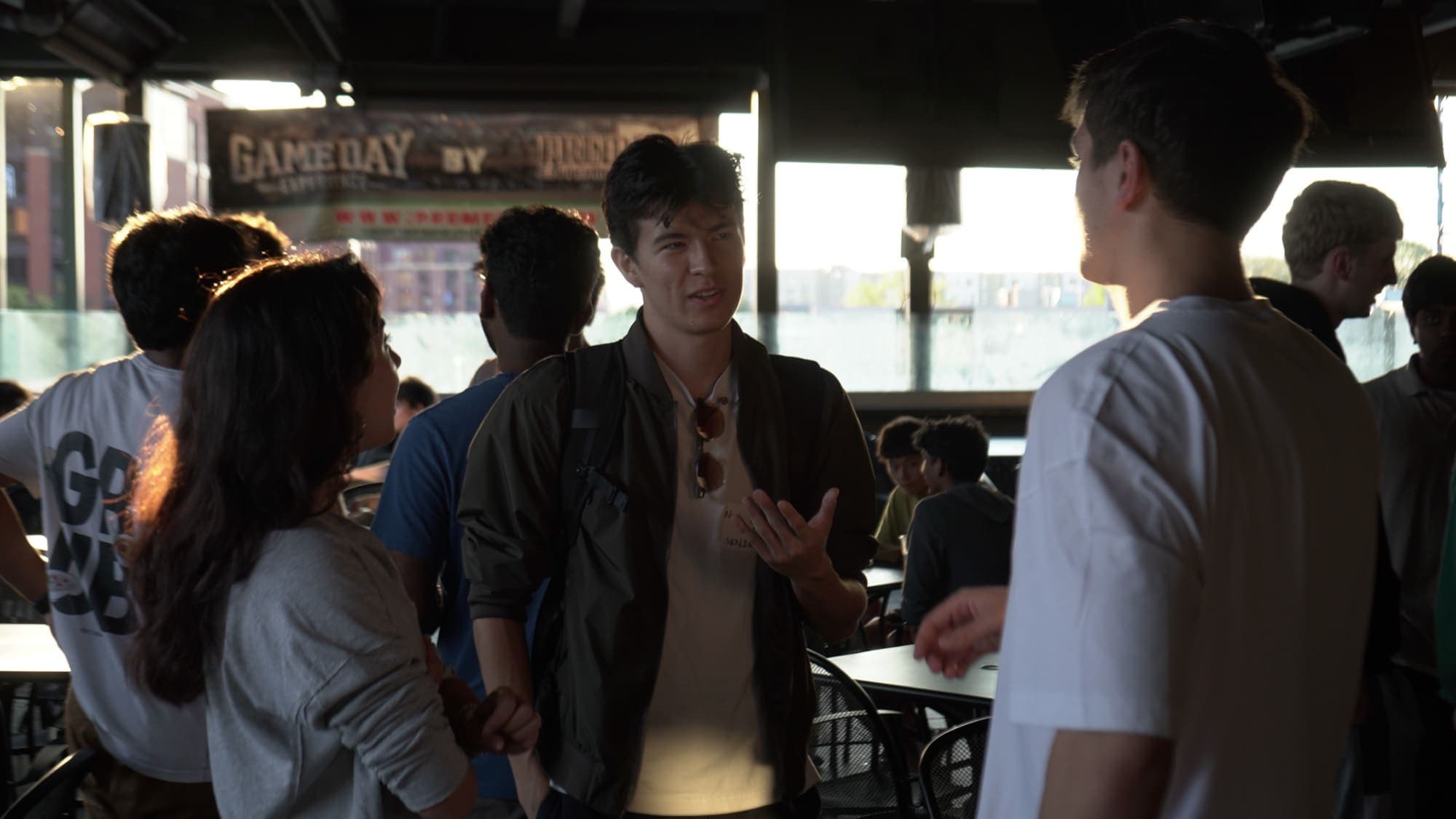 Members talking at a Builders member event